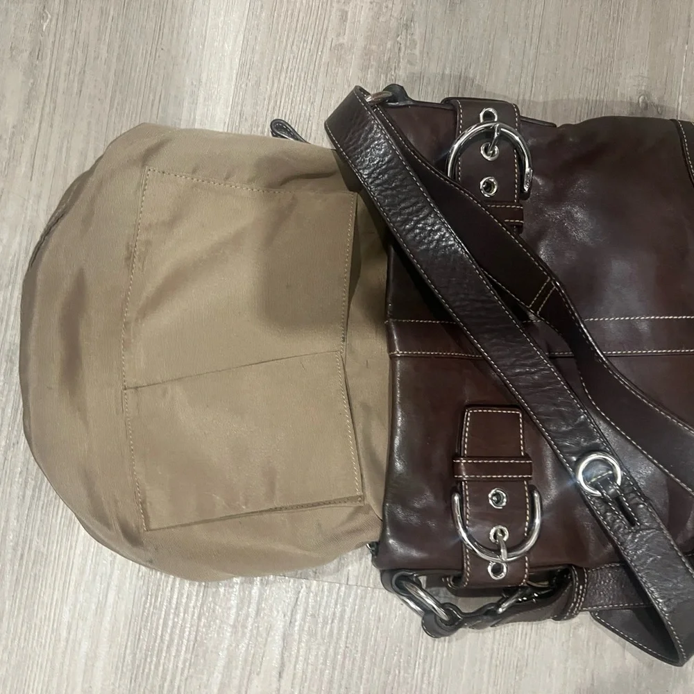 Vintage Coach Y2K Brown Leather Soho Duffle Shoulder/Crossbody Bag 1452‎